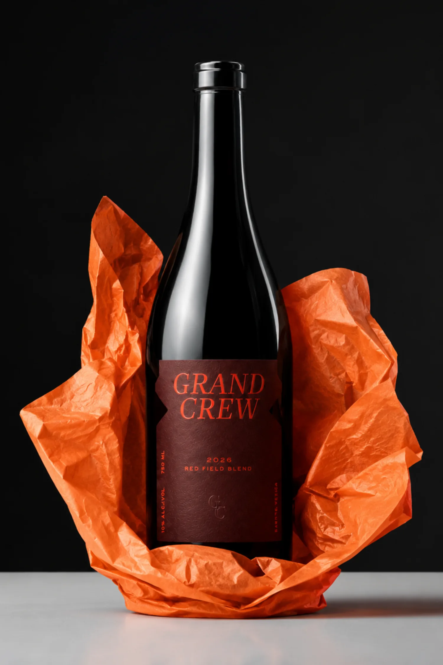 Grand Crew Red Field, the work